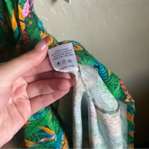 Palms Away Out Of The Woods Green Print Midi Dress - Picture 9 of 10